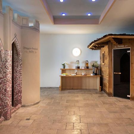 Golf Hotel Folgaria Exterior photo