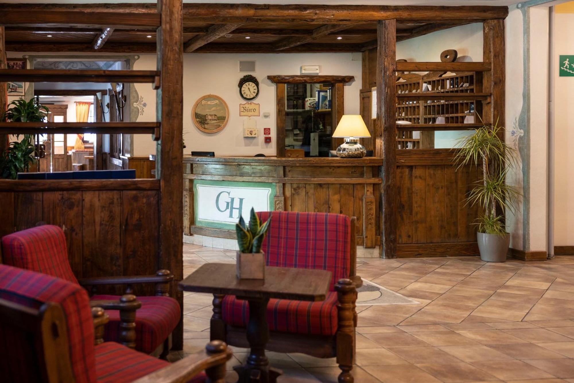 Golf Hotel Folgaria Exterior photo