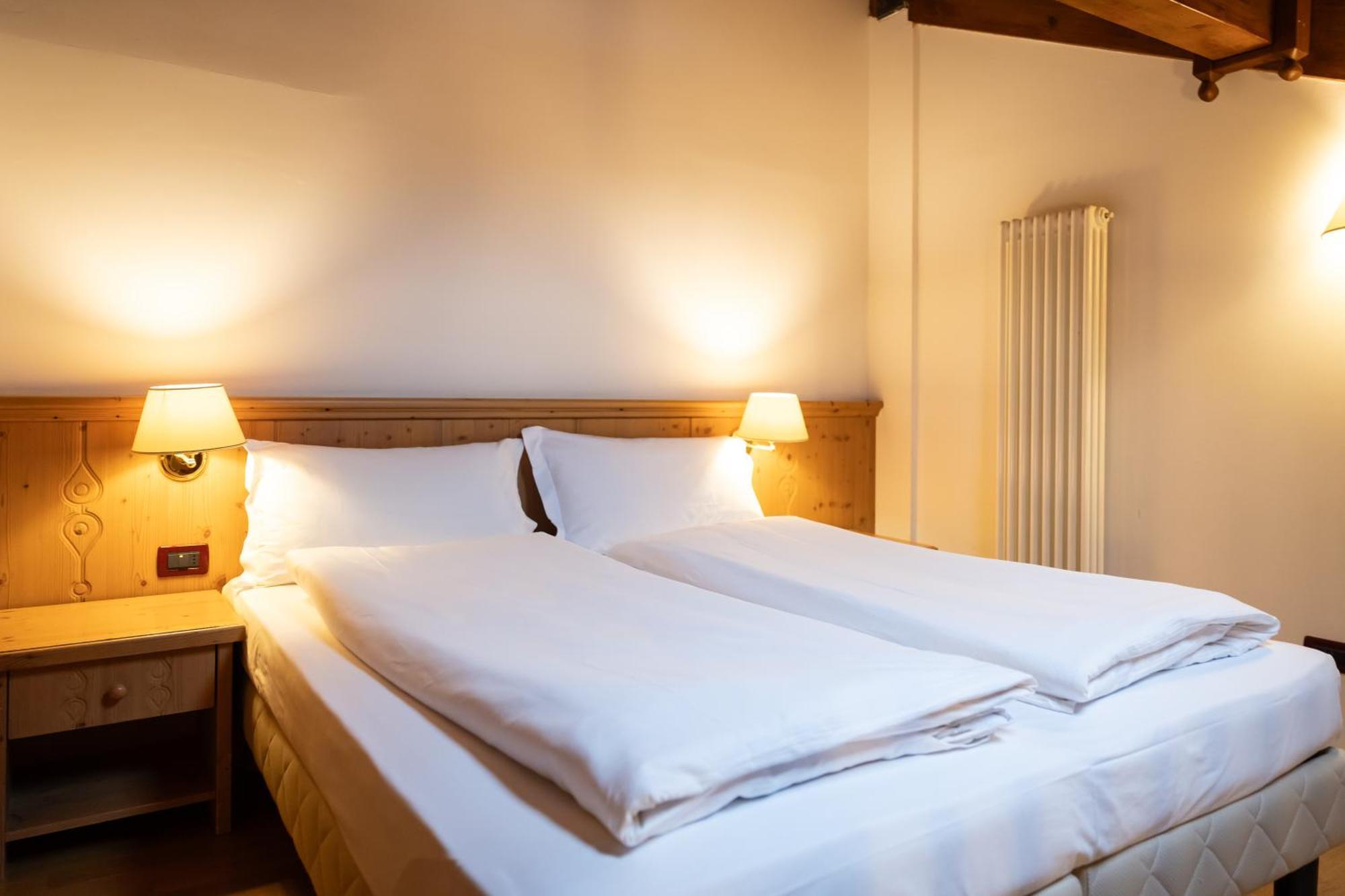 Golf Hotel Folgaria Room photo