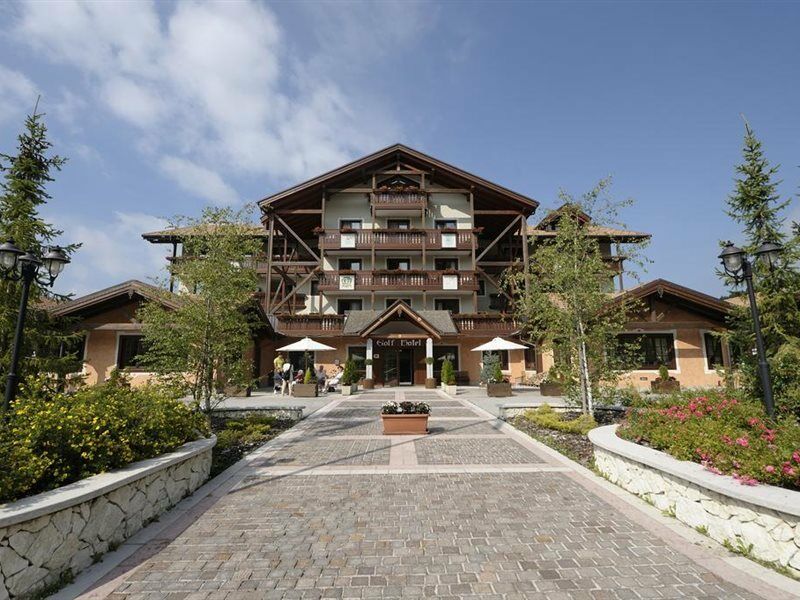 Golf Hotel Folgaria Exterior photo